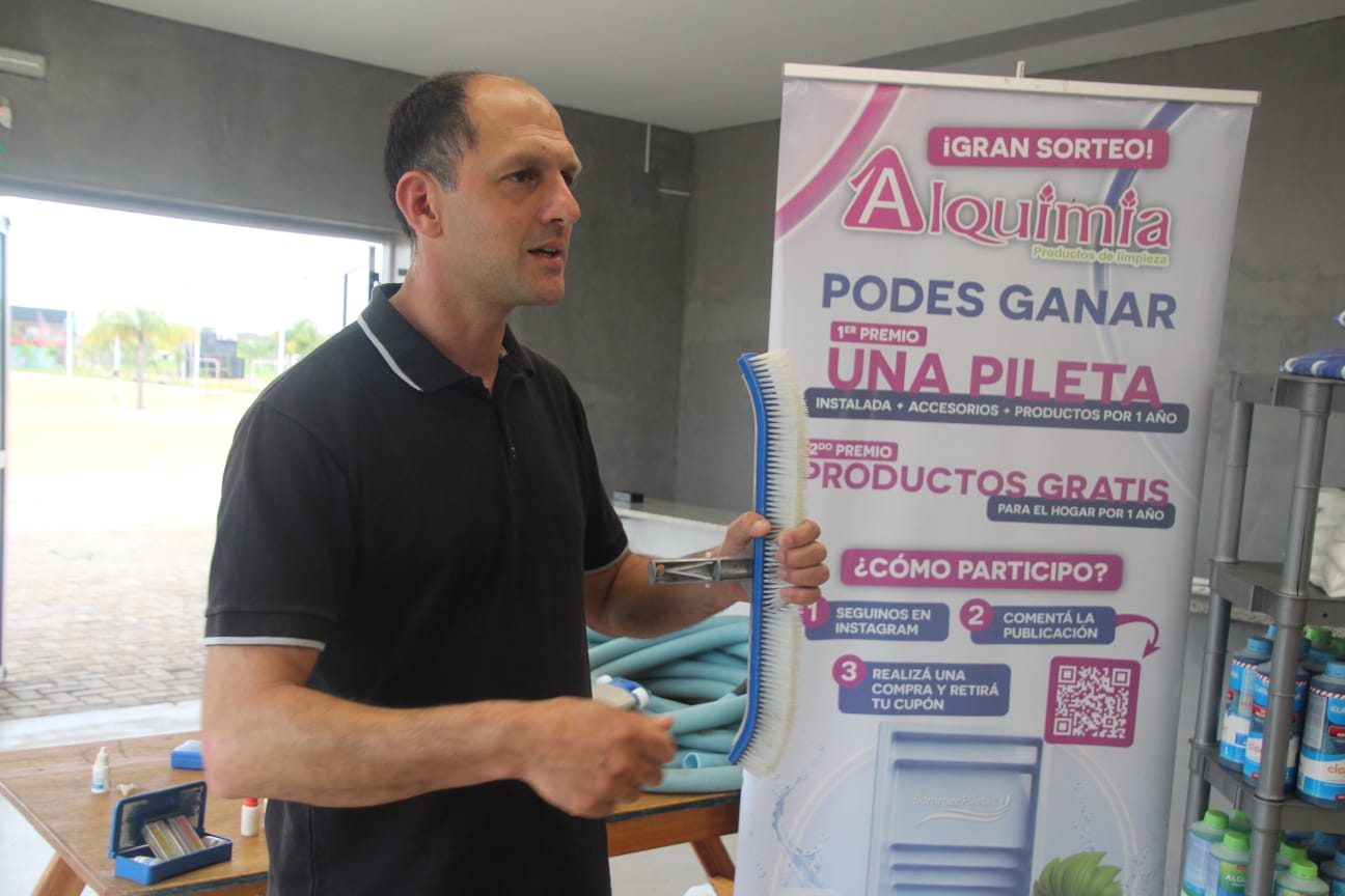 <p>Dictaron capacitación en "Mantenimiento Profesional de Piscinas" con salida laboral para el verano</p>